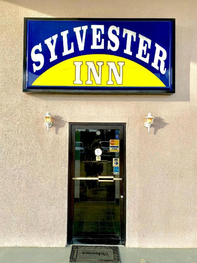 Sylvester Inn Kültér fotó